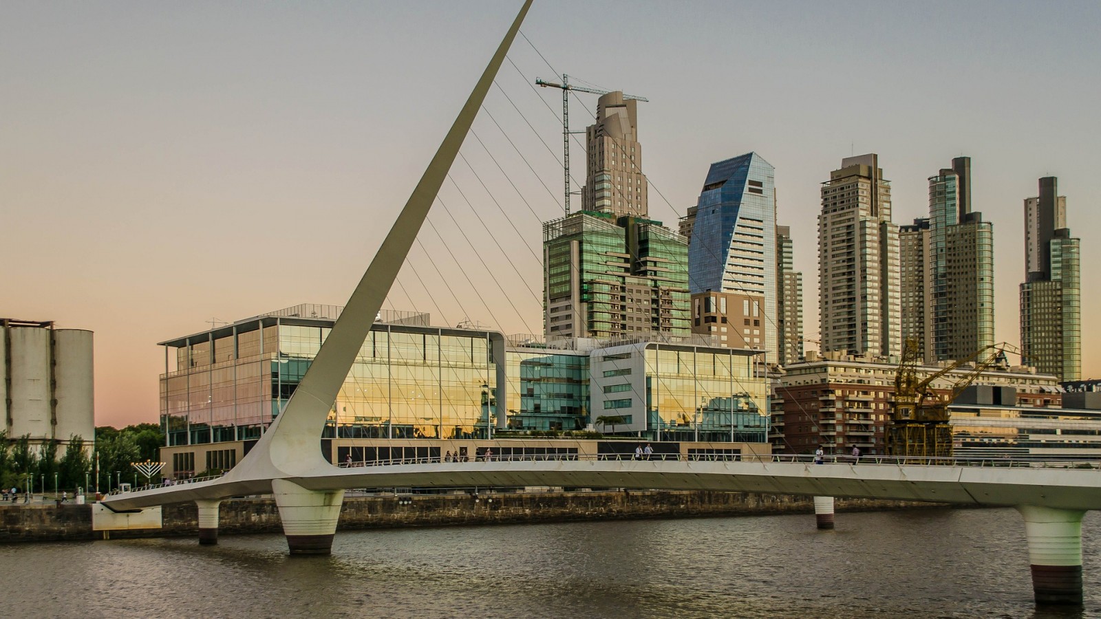 puerto-madero-588392_1920